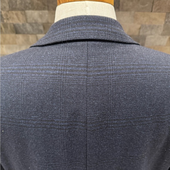 Hugo Boss suit Jacket size 42 R - Picture 5 of 8